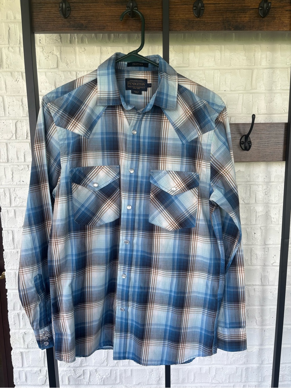 Pendleton Blue and White Plaid Button-Down Western Shirt